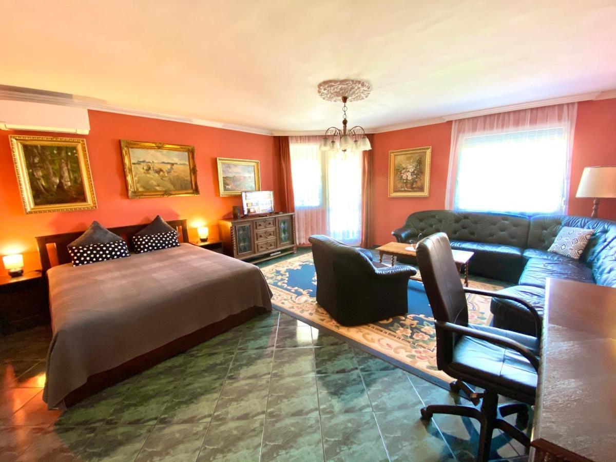 Zalar Apartman Eger Zewnętrze zdjęcie