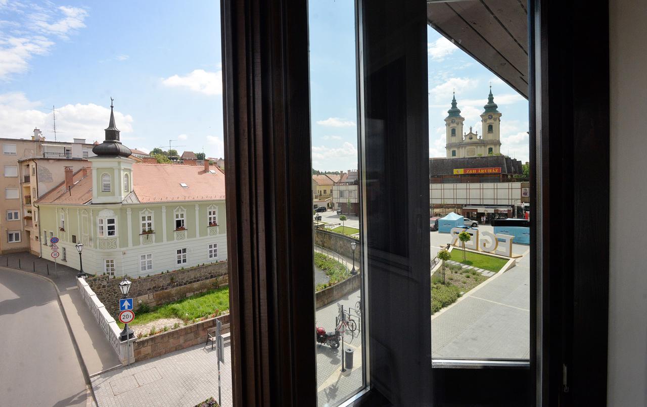 Zalar Apartman Eger Zewnętrze zdjęcie