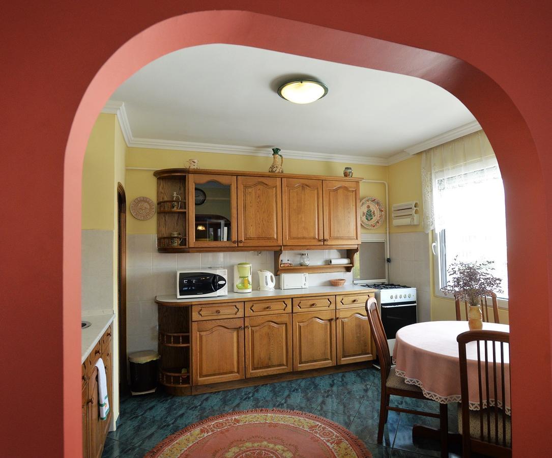 Zalar Apartman Eger Zewnętrze zdjęcie